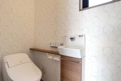 e2ef2000137df26e926a5834f7a01e17